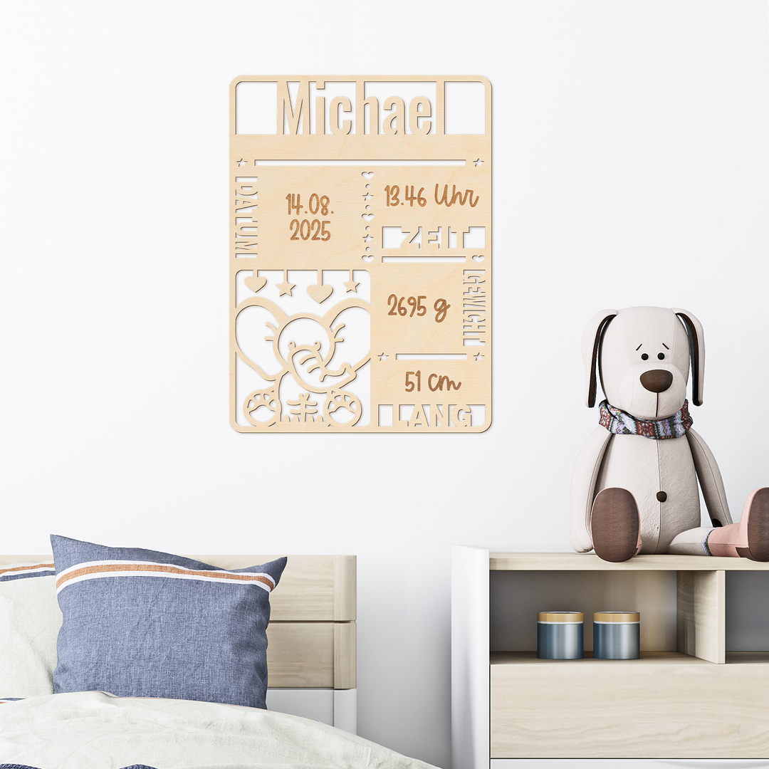 Schild zur Geburt mit Name aus Holz – Elefanten-Tafel